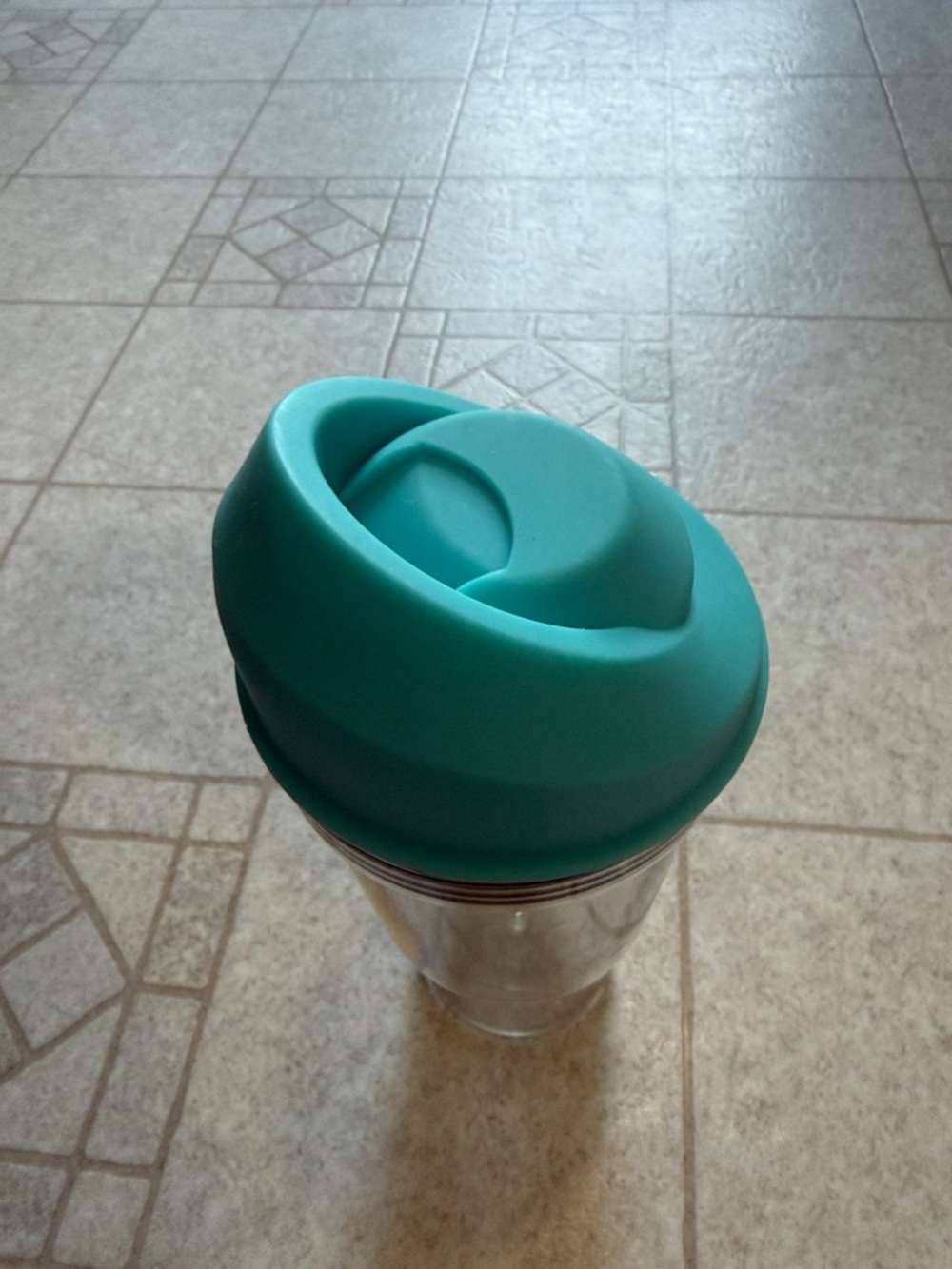 Crunch Cup Cereal Cup with Turquoise Travel Lid - Picture 2 of 4